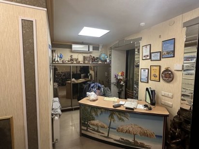 Фасадна комерція Ровно