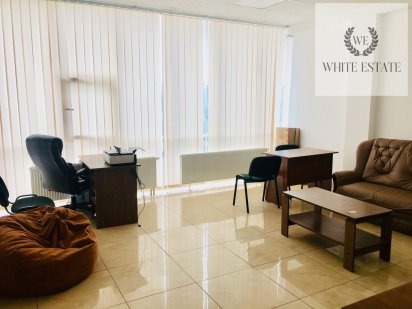 Продаж комерційного приміщення  в ТЦ Кристал Тернопіль