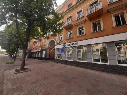 Продам приміщення в самому центрі міста (проспект Поштовий) Кривий Ріг
