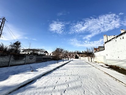 **Продам на Толстого Територію 0.45 Га, 50 кВт Електроенергії Чернигов