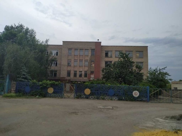 Продається комплекс складських споруд з АПК по вул. Ландау, 2 - фото 1