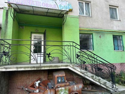 Продаж комерційне приміщення р-н кінотеатру Космос Івано-Франківськ