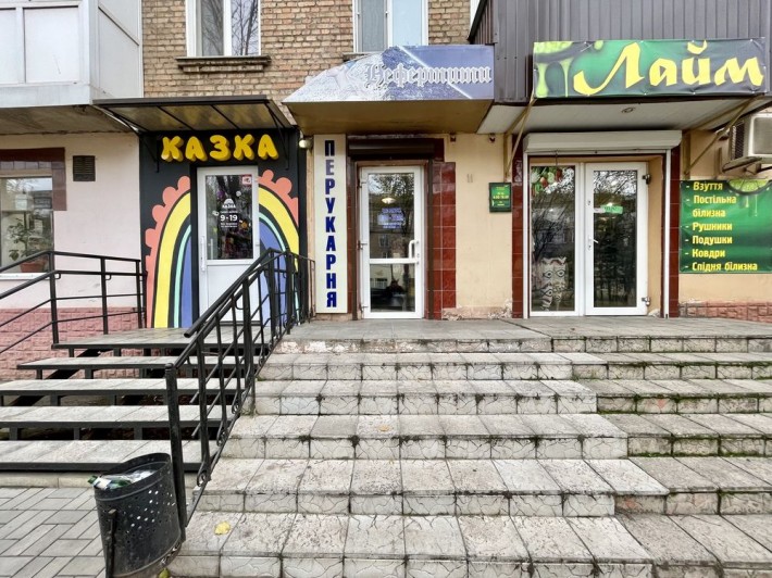 Продаж приміщення в районі Карачунів - фото 1