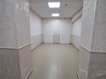 Цокольне комерційне приміщення поруч ТЦ Арсен Ивано-Франковск