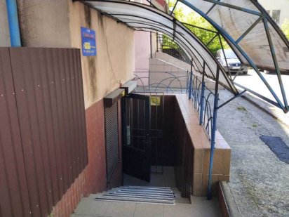 Продаж торгово-офісного приміщення у цокольному поверсі Івано-Франківськ