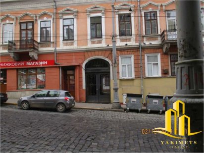 Продаж комерційного приміщення площею 96 кв.м, на вул. Головна 10 Черновцы