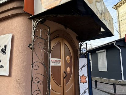 Приміщення в центрі міста на продуктовому ринку Рівне