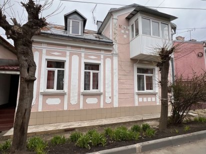 Продаж будинку під комерцію Черновцы