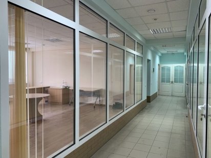 Дешево! Продам офіс 221,9м, 7кабінетів, ремонт. вул.Широка, 2! Чернигов