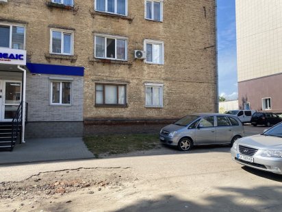 Продам  помещение под коммерцию в центре города Чернигов