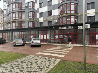 Комерційне приміщення по вул Симоненка. Ивано-Франковск