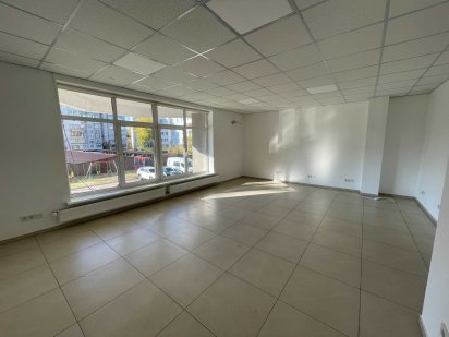 Приміщення під офіс на Митниці Черкаси