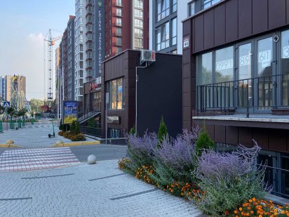 Комерція у центрі, продам приміщення, Галицька,розтерм,Княгинин Івано-Франківськ