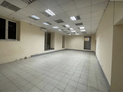 Продам помещение низ Рабочая Дніпро