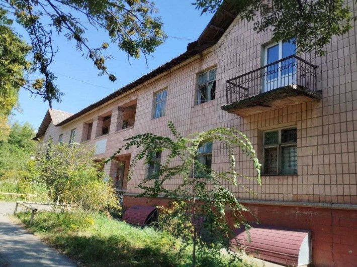Продам здание 758м2 Ленинский рн, г. Луганск - фото 1