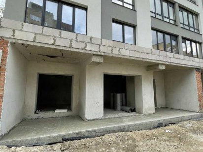 Продаю комерцію 97м.кв біля парку Молодіжний Ивано-Франковск