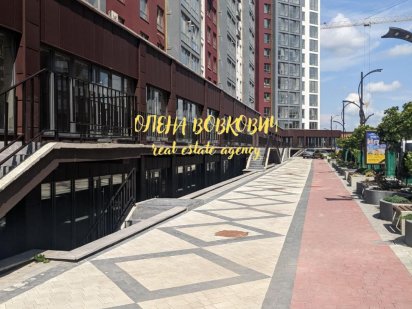 Продаж комерційного приміщення в ЖК "Княгинин" Івано-Франківськ