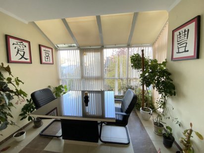 Продаємо комплекс приміщень в центрі, можливо із діючим бізнесом Ивано-Франковск