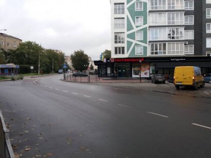 Продається комерційне приміщення вул.Целевича 209м2 Ивано-Франковск