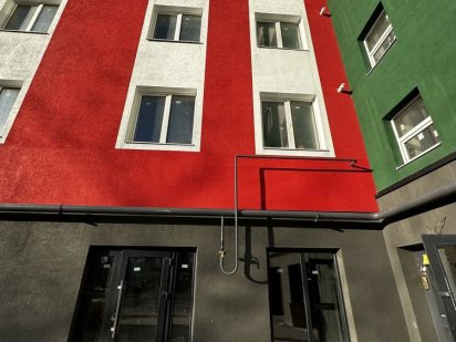 Комерційне приміщення в зданому житловому комплексі Івано-Франківськ