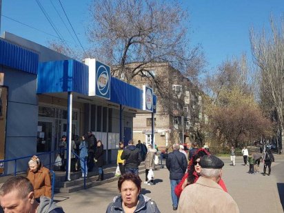 Продаж нежитлового приміщення пр.Металургів