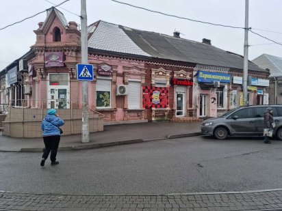 Продаж приміщення в районі ринку Анголенко