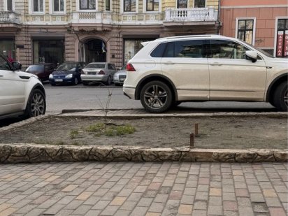 Горсад. Фасадное коммерческое помещение с ремонтом. Одеса