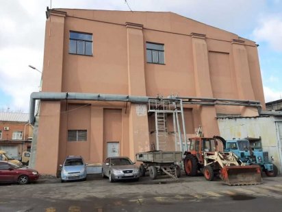 Продаж будівлі 3668 кв.м у Центрі під ремонт (вул. Столярова) Дніпро