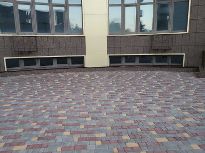 Продам 49360$ 62м2 комерческое помещение. 45ж. Каманина 16а.  Аркадия. 