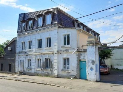 Продажа здания в центре города. код 144105