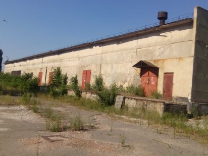 Октябрьское здание 1863 кв.м. территория 49 соток цена 139 тыс.у.е. Миколаїв