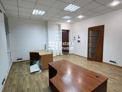 Продам помещение под офис, клинику, фонд по адресу:  ул. Крымская, 8. Харьков