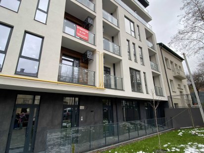 Продаж нежитлового приміщення в ЖК "Globus Premium" на вул. Козланюка Львов