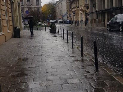 Продаж нежитлового приміщення по вул.Гнатюка. Львів