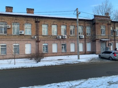 Продам отдельно стоящее помещение 1200 м2 на Фурманова ( Нагорка) Дніпро