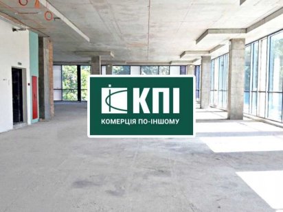 Продаж офісу, бічна Чорновола, ближній центр, 795 кв.м., без комісії. Львів