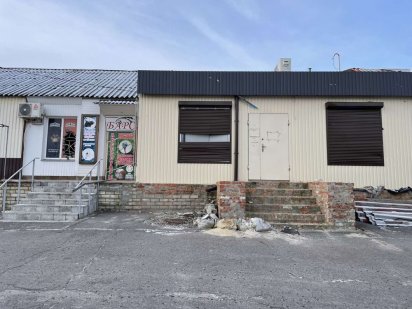 Велике приміщення оренда за рахунок ремонту Изюм