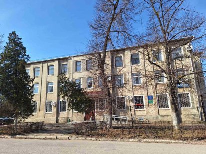 оренда приміщення під офіс, кабінет, салон Хотин