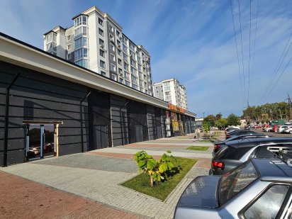 Оренда приміщення 326 м.кв. ЖК Континент. Великий трафік. Буча