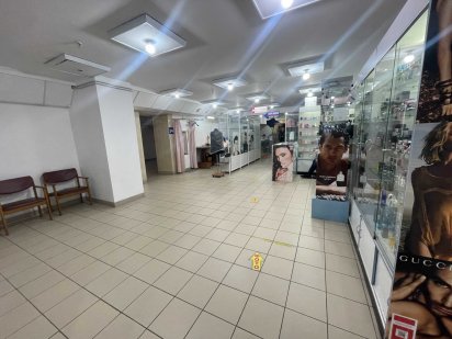 Фасадне приміщення в центрі по бул. Шевченка Черкаси