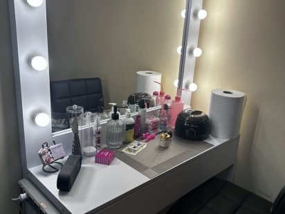 Оренда робочого місця бровіст, візажист,манікюр,лашмейкер Урожай Вінниця