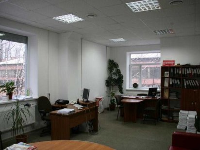Здам в оренду офісний блок з окремим входом на першому поверсі, 202 м2 Черкаси