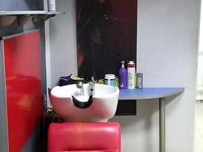 Сдам/продам салон красоты или под др. вид деятелельности. Харків