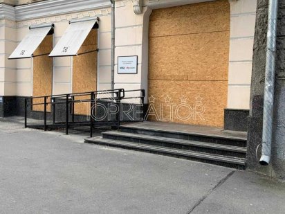 Сдам в аренду помещение 240 кв.м. на Сумской 65. центр Харьков