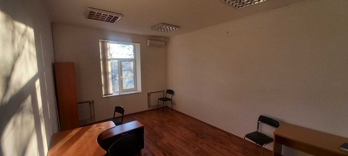 Аренда офиса район МРЕО 18м.кв. - 4000грн. - фото 1