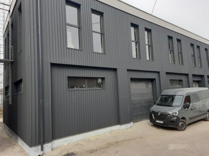 Приміщення в окремостоячій будівлі по вул Шевченка Львів