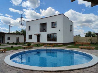 Подобова оренда будинку з басейном. Чан. Сауна. Посуточная аренда дома Бориспіль