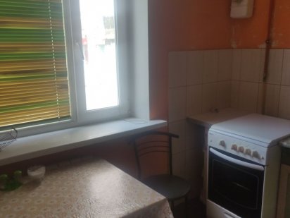 Посуточно 3-х комнатная квартира, левый берег Каменское