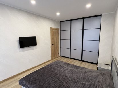 Вільна НОВОБУДОВА Подобово/потижнево Рівне