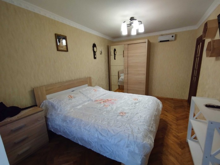 Подобова оренда квартири 2-кімнатної центр м. Тернопіль біля озера - фото 1
